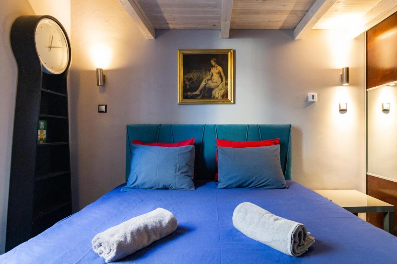 Lilly Apartment Main Train Station Old Town By The Castle Suites Cracovie Extérieur photo
